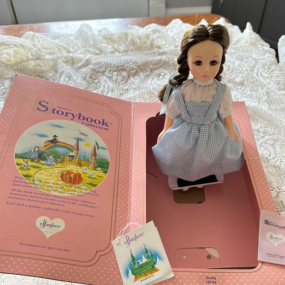 Effanbee 1987 vintage Wizard of Oz Dorothy Storybook Collection - Picture 3 of 8